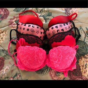 😍Victoria's Secret Bra Bundle 😍